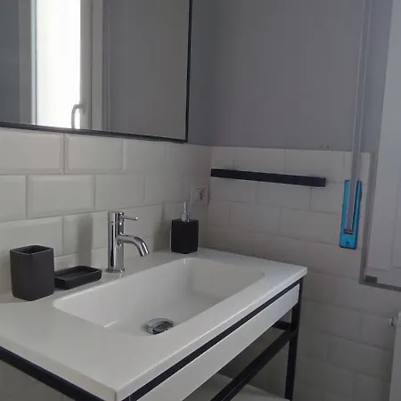 شقة Giovenale 60 Metro C Luminoso Bilocale Fino A 4 Ospiti روما